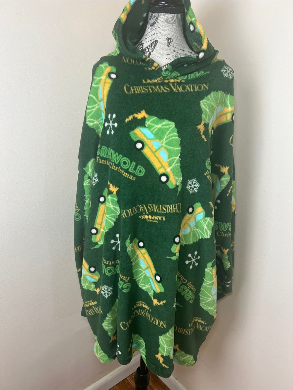 National Lampoon’s Christmas Vacation Griswold Fleece Hoodie w/side pockets